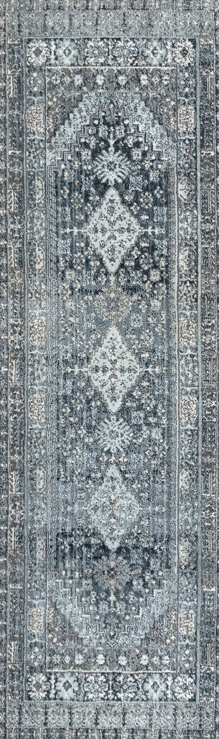 Shaded Medallion Fringe Rug | Light Blue